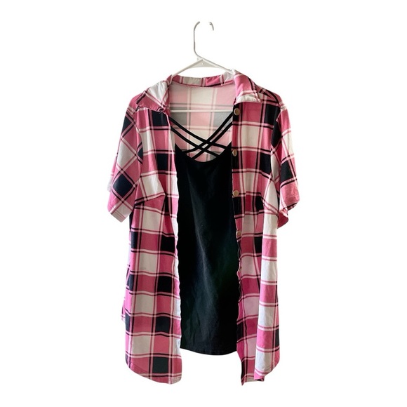 SHEIN Classic Plaid Kids Button-Down Shirt in Red and Black - Picture 2 of 6
